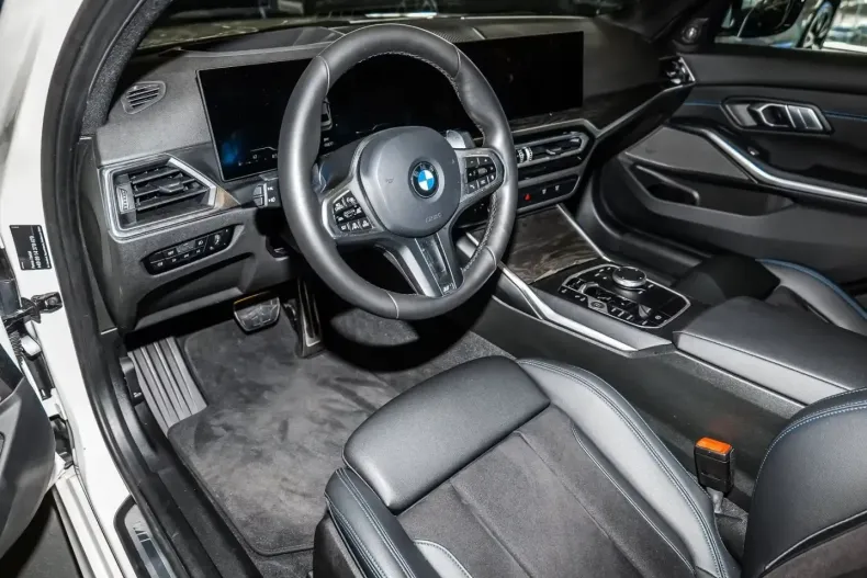 BMW 330 (Seria 3) din 2024 cu 8.874 km - oferta BMW205388 - foto 16