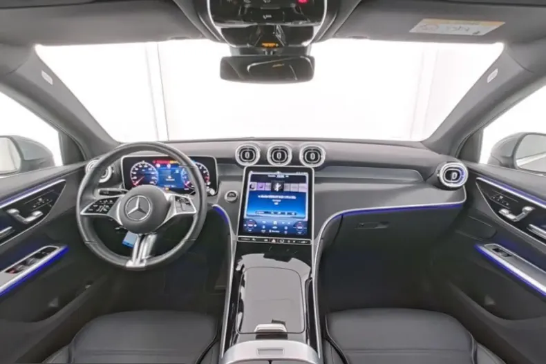 Mercedes-Benz GLC 200 (Clasa GLC) din 2025 cu 18.000 km - oferta MER205391 - foto 7