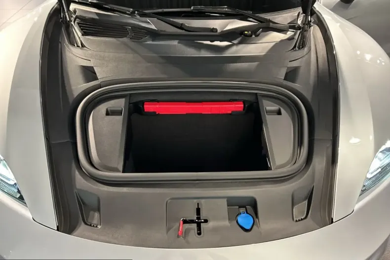 Porsche Taycan din 2024 cu 21.350 km - oferta POR205393 - foto 20