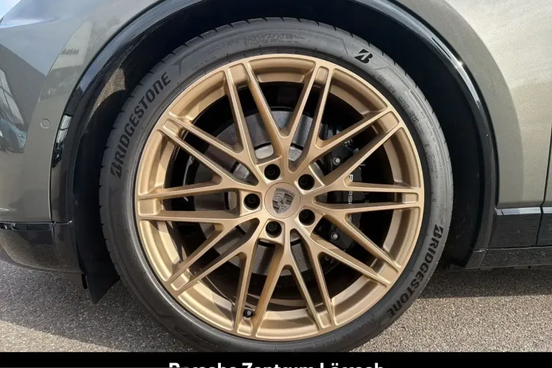 Porsche Macan din 2024 cu 9.313 km - oferta POR205394 - foto 6