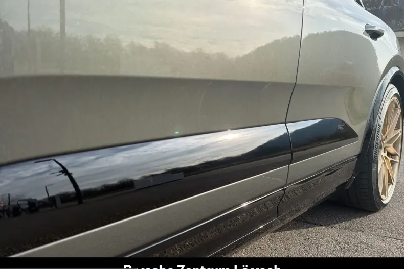 Porsche Macan din 2024 cu 9.313 km - oferta POR205394 - foto 21