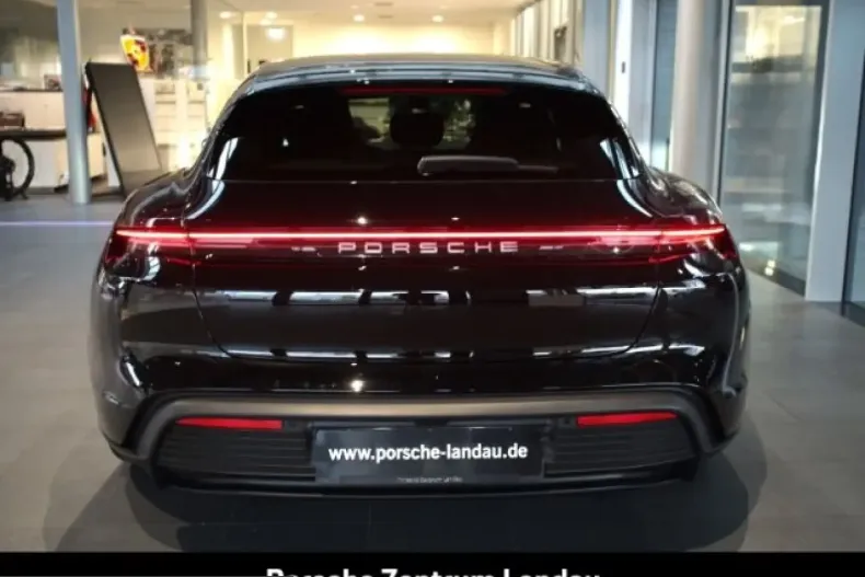 Porsche Taycan din 2024 cu 26.911 km - oferta POR205395 - foto 3