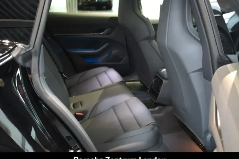 Porsche Taycan din 2024 cu 26.911 km - oferta POR205395 - foto 12