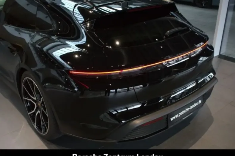 Porsche Taycan din 2024 cu 26.911 km - oferta POR205395 - foto 37