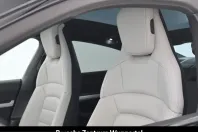 Porsche Taycan din 2024 cu 23.012 km - oferta POR205396 - foto 12