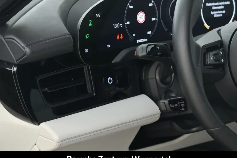 Porsche Taycan din 2024 cu 23.012 km - oferta POR205396 - foto 14