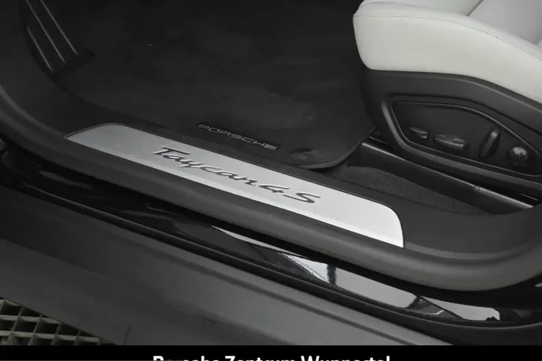 Porsche Taycan din 2024 cu 23.012 km - oferta POR205396 - foto 16
