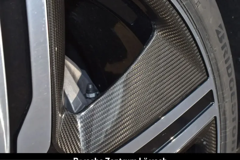 Porsche Macan din 2025 cu 15.911 km - oferta POR205400 - foto 24