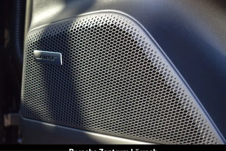 Porsche Macan din 2025 cu 15.911 km - oferta POR205400 - foto 27