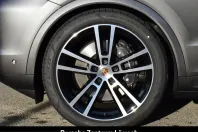 Porsche Cayenne din 2025 cu 13.845 km - oferta POR205401 - foto 14