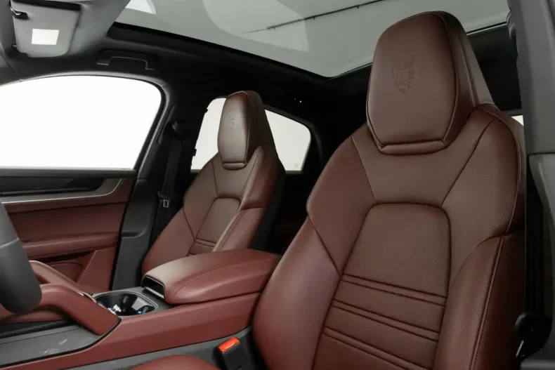 Porsche Cayenne din 2025 cu 20.310 km - oferta POR205403 - foto 4