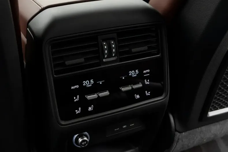 Porsche Cayenne din 2025 cu 20.310 km - oferta POR205403 - foto 45