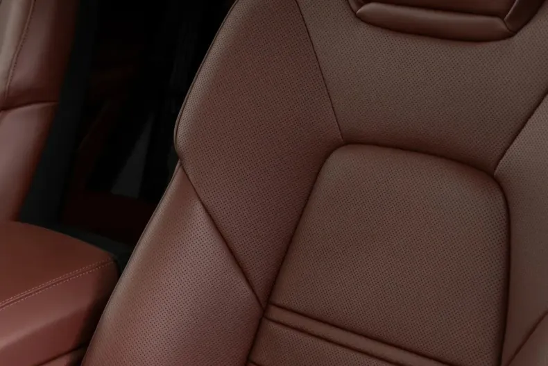 Porsche Cayenne din 2025 cu 20.310 km - oferta POR205403 - foto 47