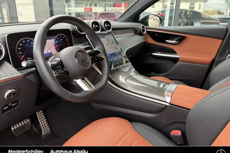 Mercedes-Benz GLC 200 (Clasa GLC) din 2025 cu 18.195 km - oferta MER205404 - foto 4