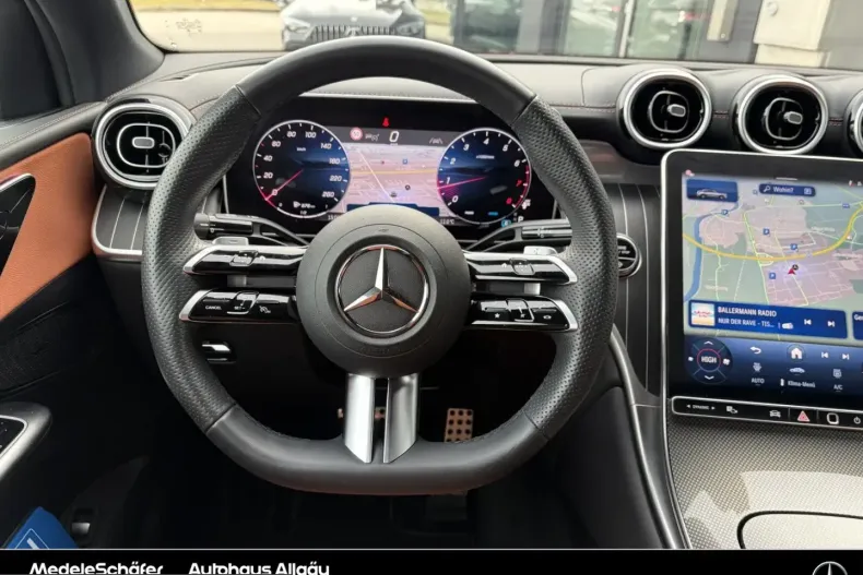 Mercedes-Benz GLC 200 (Clasa GLC) din 2025 cu 18.195 km - oferta MER205404 - foto 6