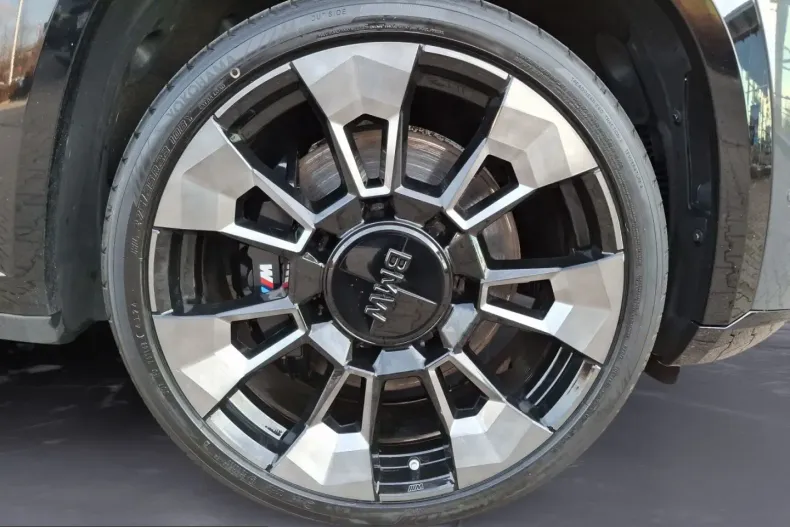 BMW XM (Seria X) din 2024 cu 28.300 km - oferta BMW205408 - foto 11