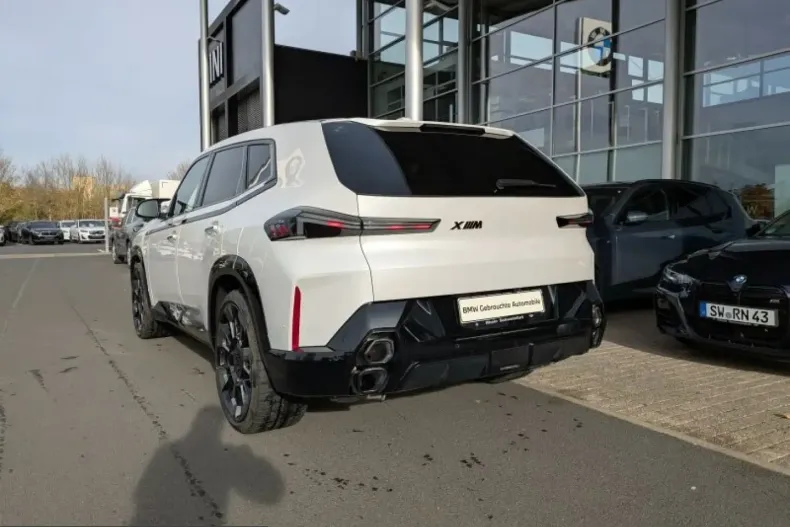 BMW XM (Seria X) din 2023 cu 24.959 km - oferta BMW205411 - foto 3