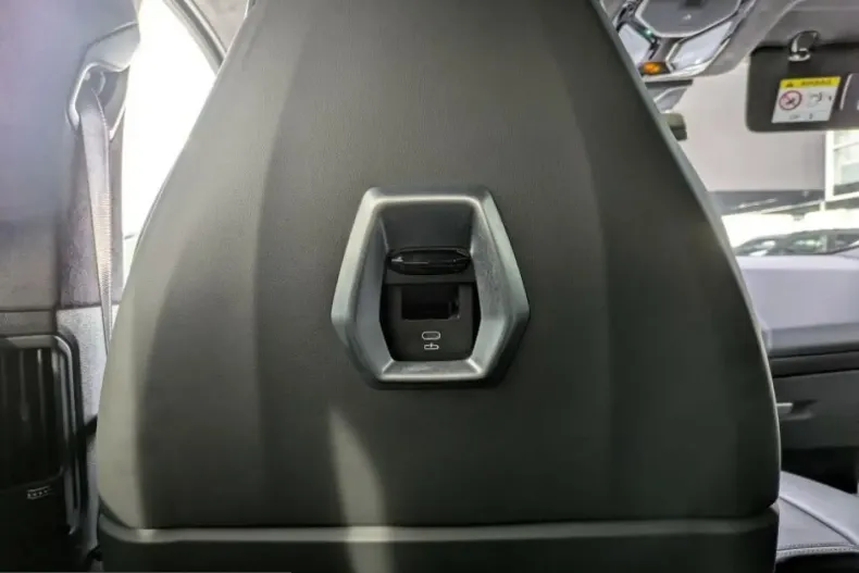 BMW XM (Seria X) din 2023 cu 24.959 km - oferta BMW205411 - foto 11