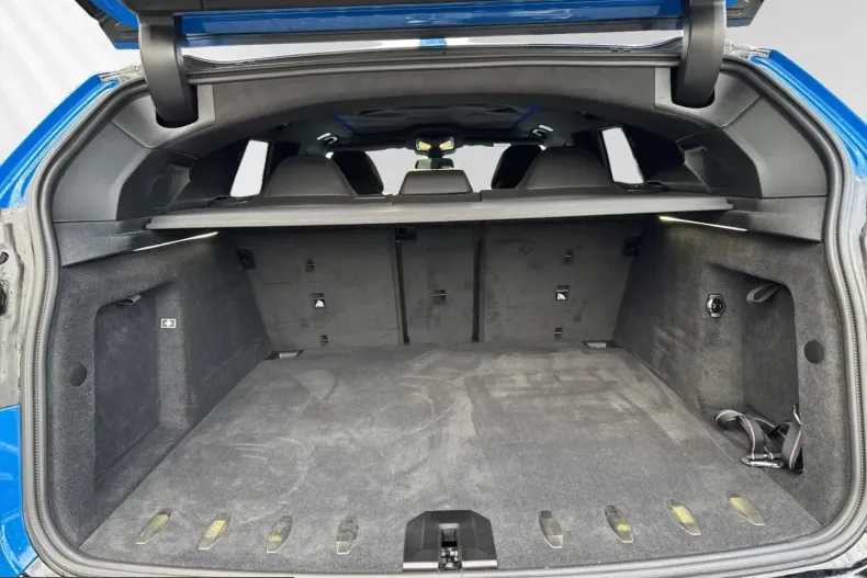 BMW XM (Seria X) din 2024 cu 3.900 km - oferta BMW205412 - foto 11