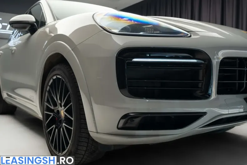 Porsche Cayenne din 2021 cu 61.600 km - oferta POR205413 - foto 4