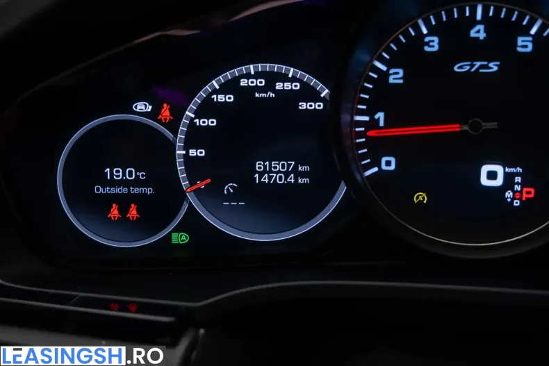 Porsche Cayenne din 2021 cu 61.600 km - oferta POR205413 - foto 19