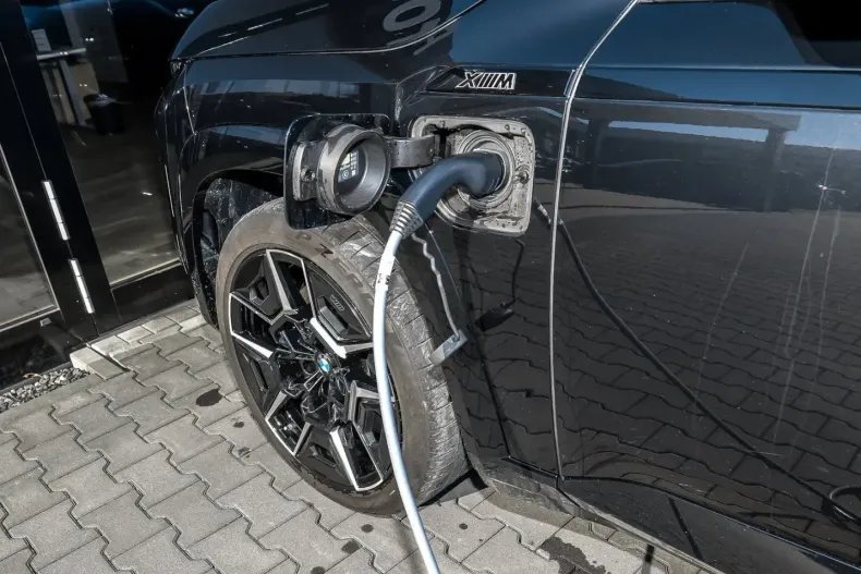 BMW XM (Seria X) din 2025 cu 23.223 km - oferta BMW205415 - foto 19