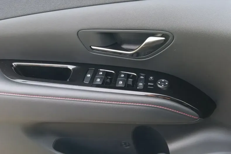 Hyundai Tucson din 2024 cu 18.262 km - oferta HYU205416 - foto 15