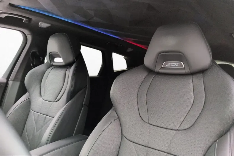 BMW XM (Seria X) din 2025 cu 16.687 km - oferta BMW205417 - foto 14