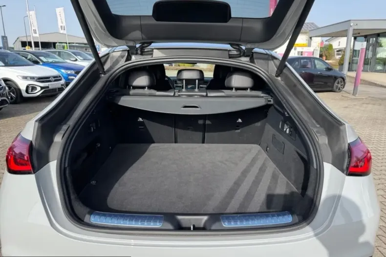 Mercedes-Benz GLC 200 (Clasa GLC) din 2024 cu 14.977 km - oferta MER205418 - foto 19