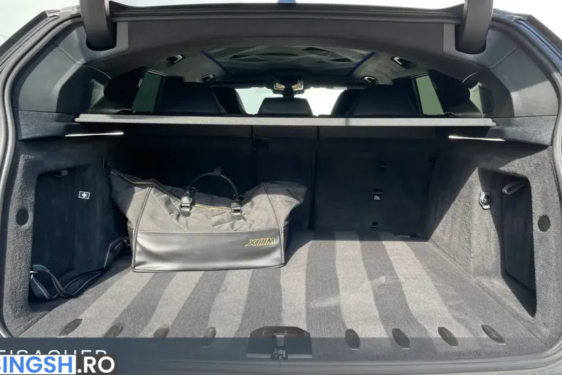 BMW XM (Seria X) din 2024 cu 55.501 km - oferta BMW205419 - foto 10
