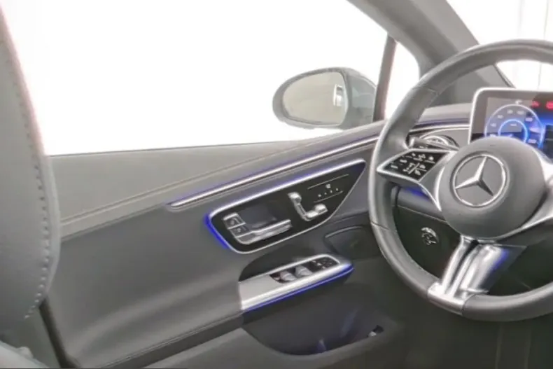 Mercedes-Benz EQE din 2024 cu 31.466 km - oferta MER205422 - foto 9
