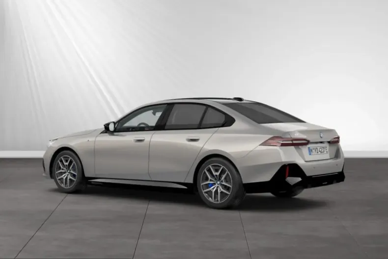 BMW i5 (Seria 5) din 2025 cu 29.350 km - oferta BMW205425 - foto 8