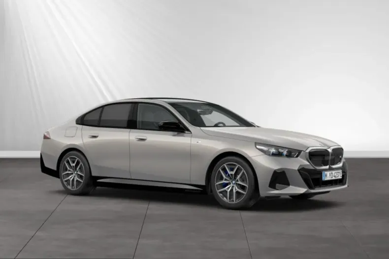 BMW i5 (Seria 5) din 2025 cu 29.350 km - oferta BMW205425 - foto 12