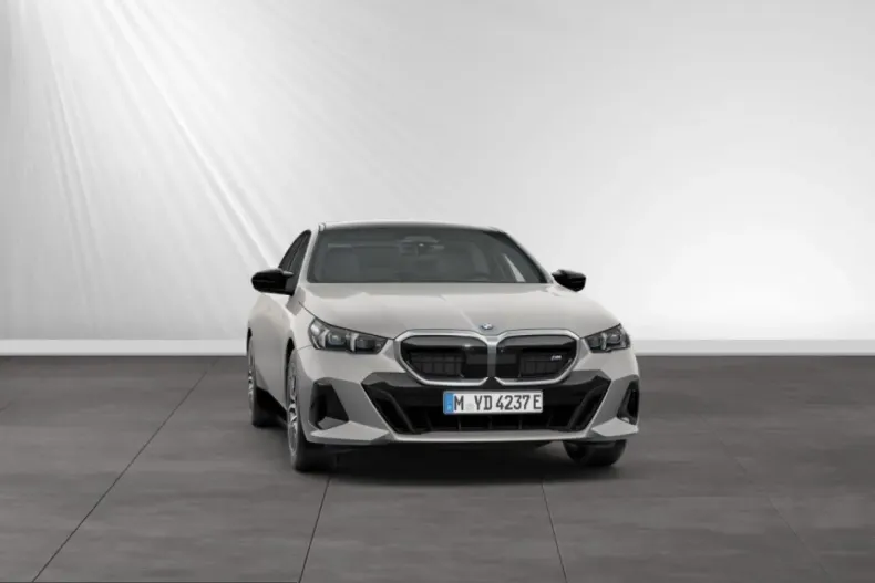 BMW i5 (Seria 5) din 2025 cu 29.350 km - oferta BMW205425 - foto 13