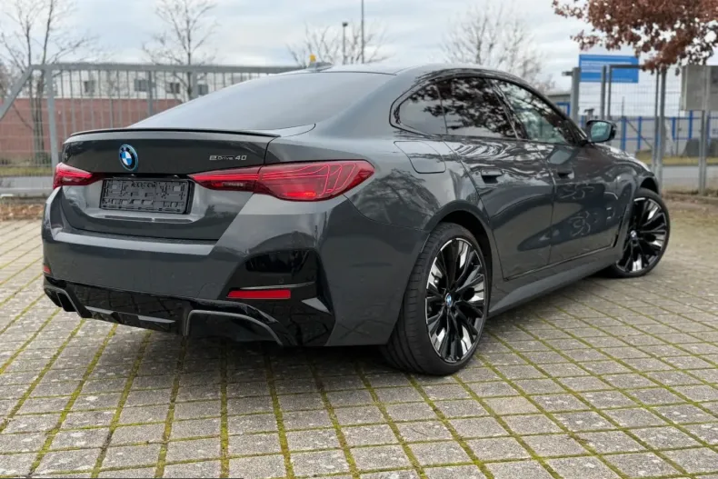 BMW i4 (Seria 4) din 2024 cu 28.500 km - oferta BMW205427 - foto 3