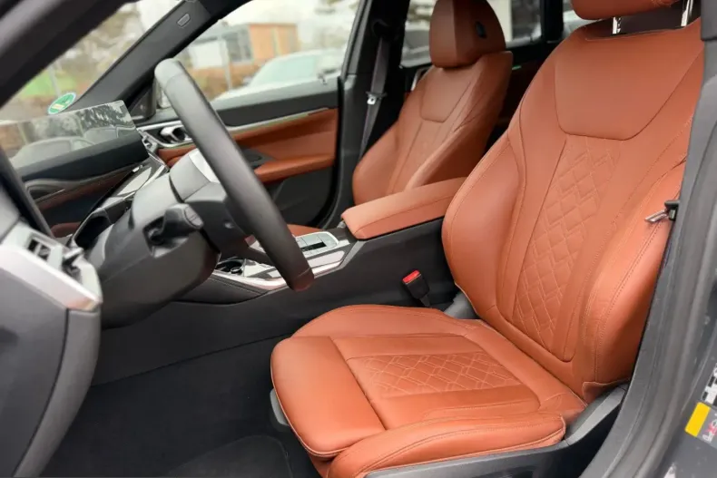 BMW i4 (Seria 4) din 2024 cu 28.500 km - oferta BMW205427 - foto 7