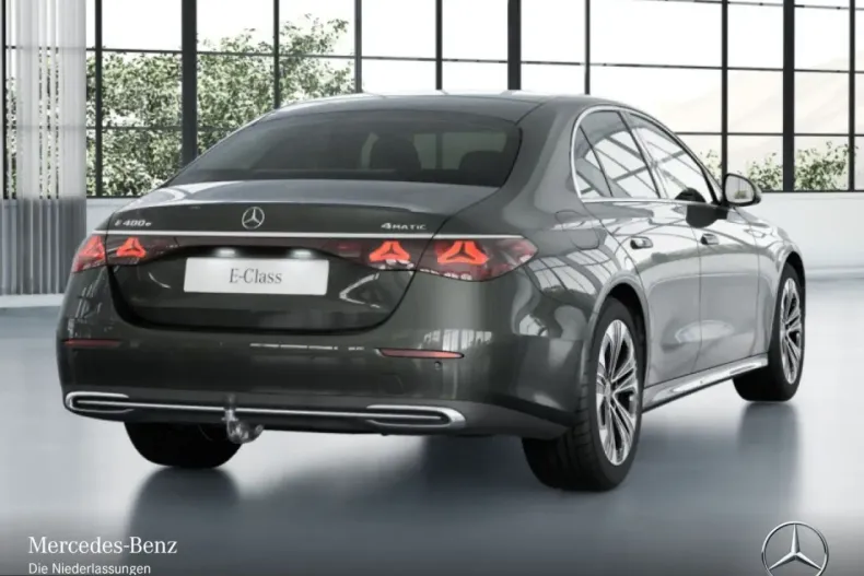 Mercedes-Benz E 400 (Clasa E) din 2024 cu 12.025 km - oferta MER205428 - foto 3