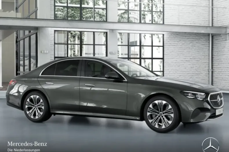 Mercedes-Benz E 400 (Clasa E) din 2024 cu 12.025 km - oferta MER205428 - foto 13