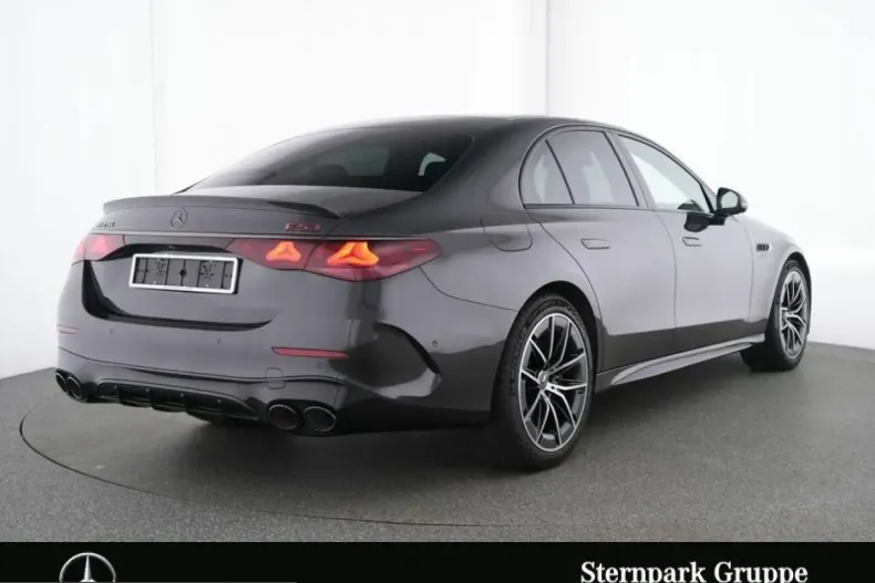 Mercedes-Benz E 53 AMG (Clasa E) din 2024 cu 8.022 km - oferta MER205431 - foto 2