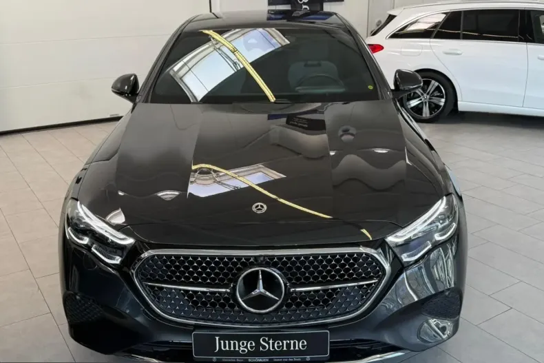 Mercedes-Benz E 220 (Clasa E) din 2025 cu 8.612 km - oferta MER205432 - foto 2