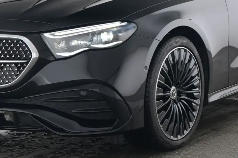 Mercedes-Benz E 220 (Clasa E) din 2025 cu 27.730 km - oferta MER205433 - foto 9