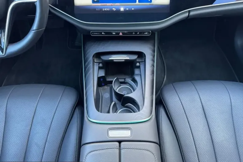 Mercedes-Benz E 450 (Clasa E) din 2024 cu 43.920 km - oferta MER205434 - foto 8