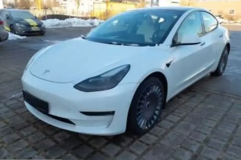 Tesla Model 3 din 2021 cu 26.750 km - oferta TES205436 - foto 5