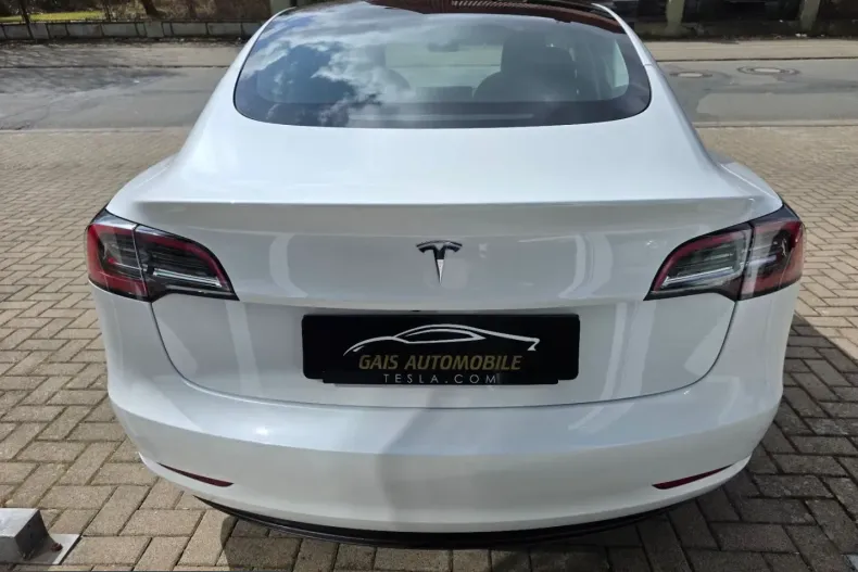 Tesla Model 3 din 2023 cu 27.260 km - oferta TES205437 - foto 6