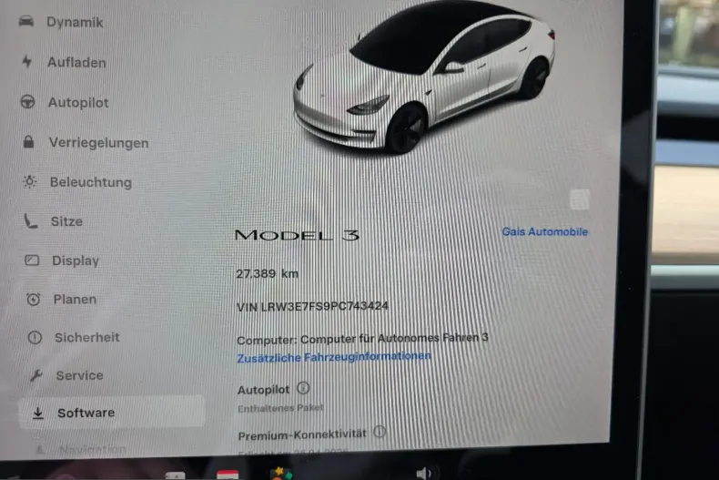 Tesla Model 3 din 2023 cu 27.260 km - oferta TES205437 - foto 29