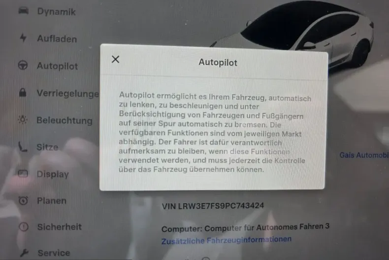 Tesla Model 3 din 2023 cu 27.260 km - oferta TES205437 - foto 31