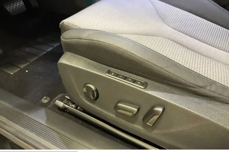 Skoda Enyaq din 2022 cu 40.100 km - oferta SKO205441 - foto 30