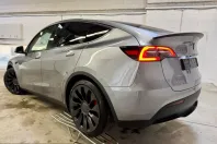 Tesla Model Y din 2024 cu 40.879 km - oferta TES205442 - foto 3