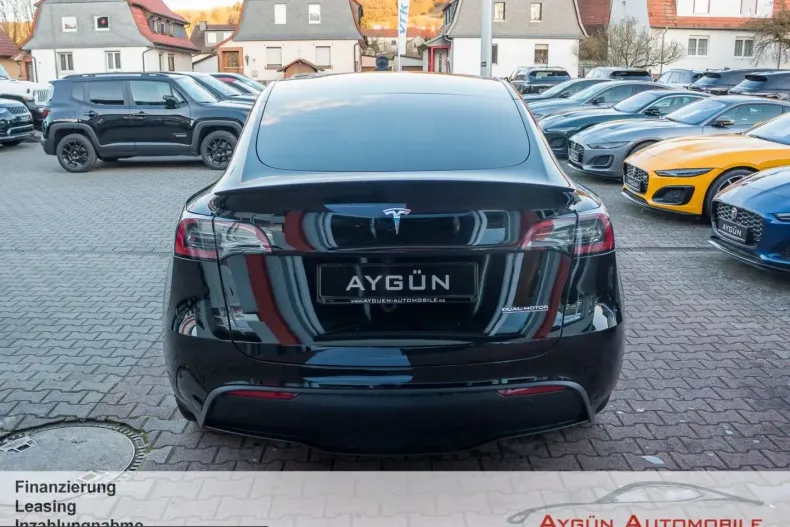 Tesla Model Y din 2024 cu 41.800 km - oferta TES205443 - foto 5
