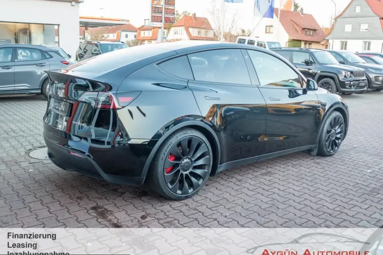 Tesla Model Y din 2024 cu 41.800 km - oferta TES205443 - foto 6